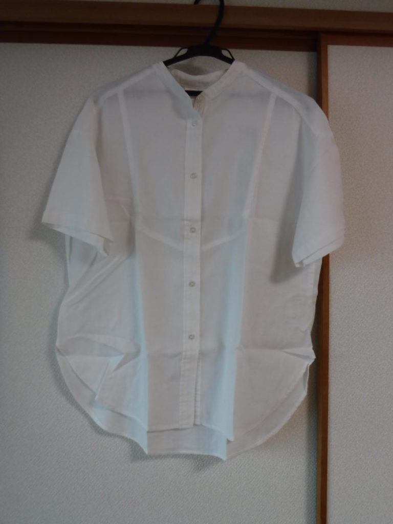 アールカワイイ７月の服　トップス