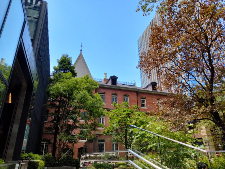 三菱一号館美術館 入口付近