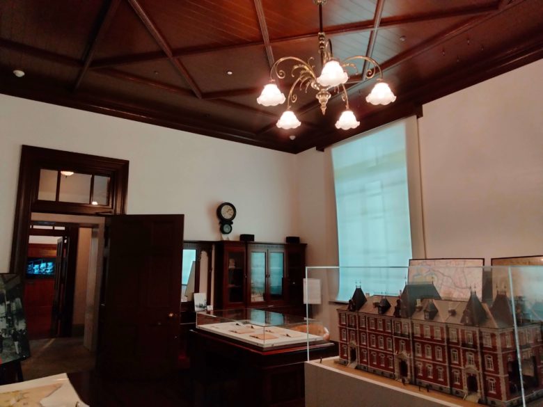 三菱一号館美術館 役員執務室再現